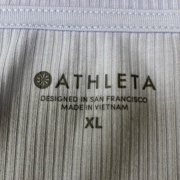 Athleta Light Blue ESSENCE SEMI FIT LONG SLEEVE T SHIRT TOP Size XL - Picture 3 of 6